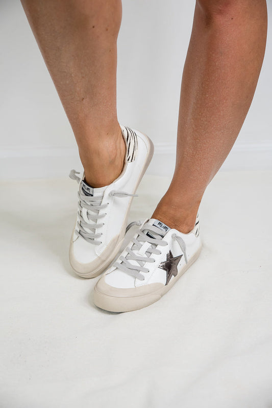 Sadie Sneakers in White